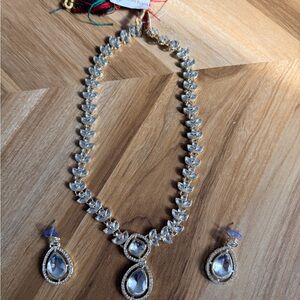 Elegant Gold-Tone Clear Crystal Leaf Necklace & Earring Set